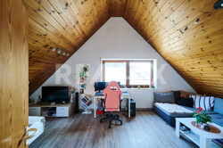 Kinderzimmer DG