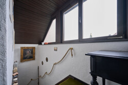 Treppe ins Dachgeschoss
