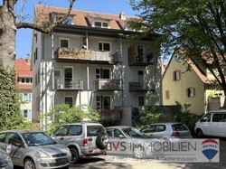 Außenansicht mit Balkonen