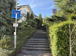 Zugangstreppe