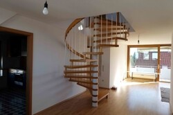 Blick aus Essecke Richtung Wohnzimmer