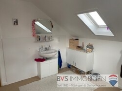 Eigenes Waschbecken im Zimmer