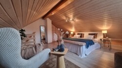 Dachzimmer