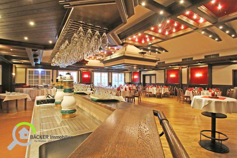 Saal 4 Blick von der Theke