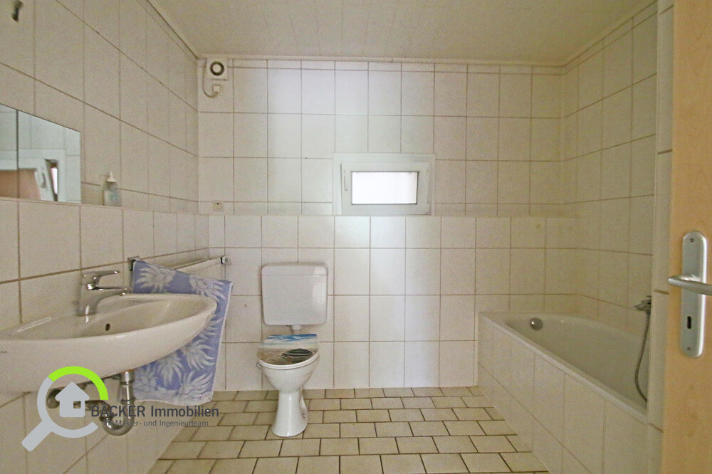 Haus 2 EG Wohnung Bad