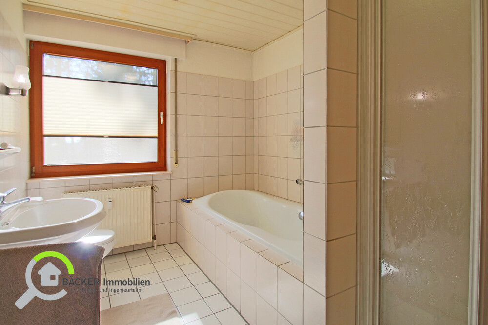 OG Wohnung 2 Badezimmer