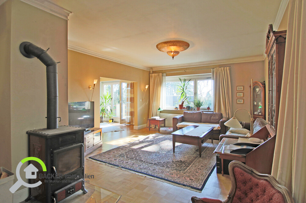 EG Wohnung Wohnzimmer