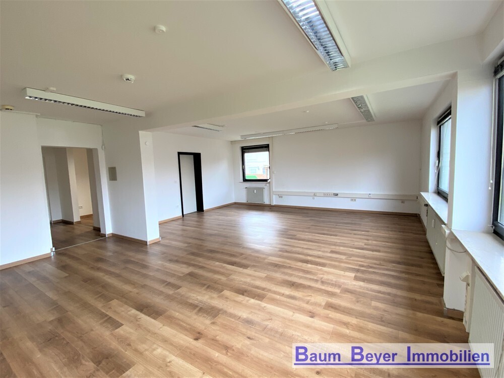 großes Büro