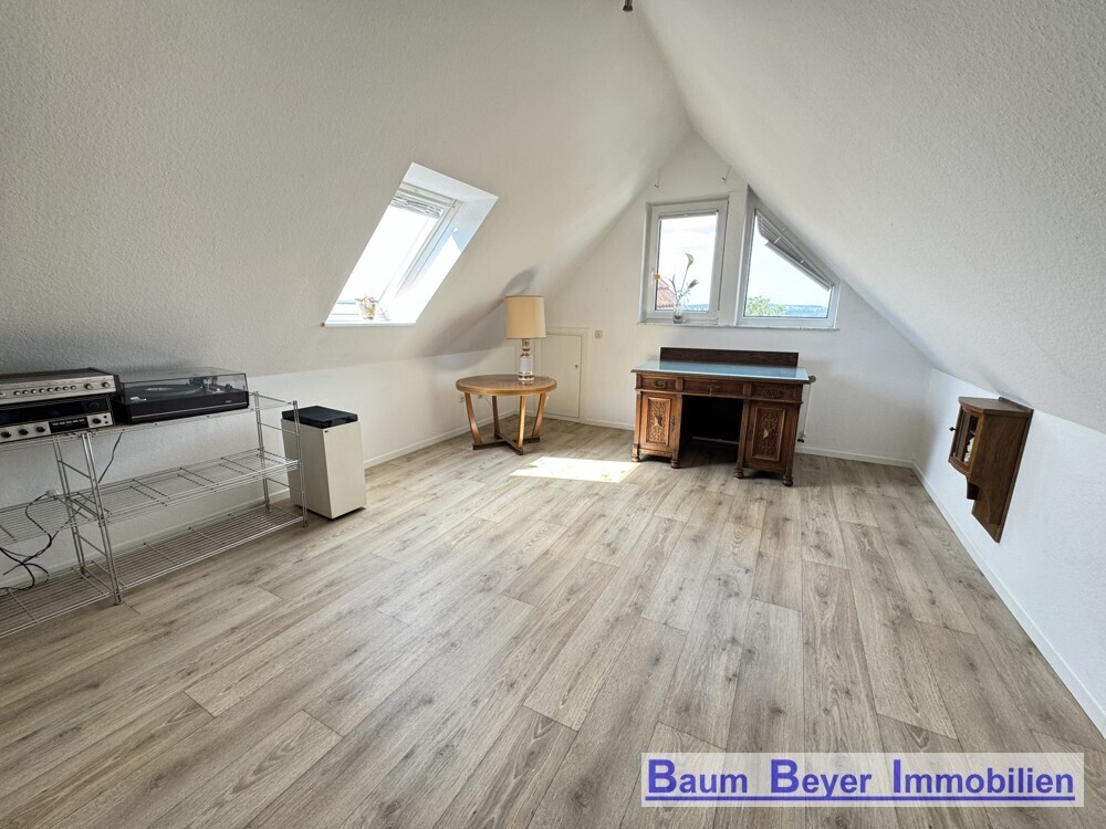 Zimmer im Dachgeschoss 