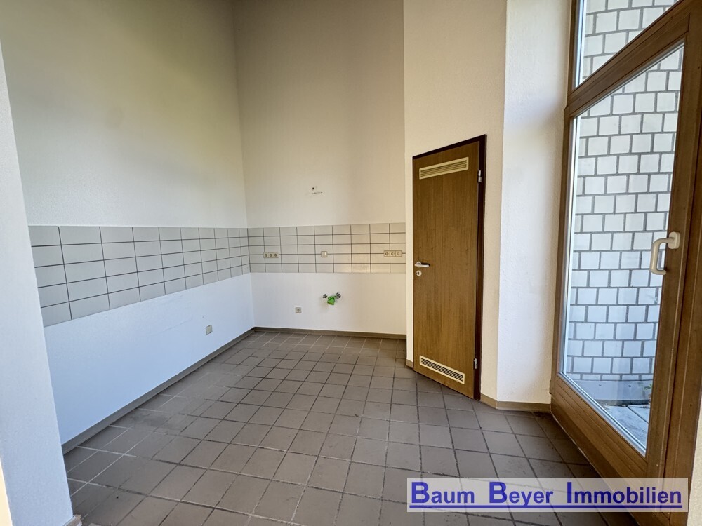 Küchenbereich mit Balkon