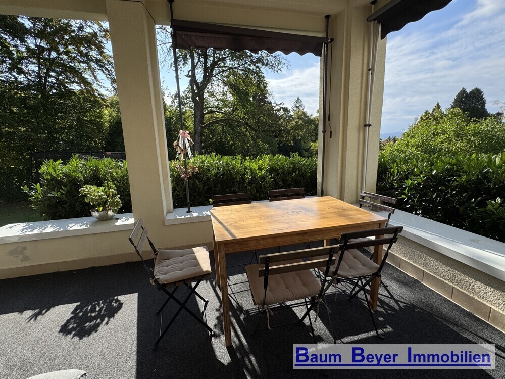 überdachte Terrasse