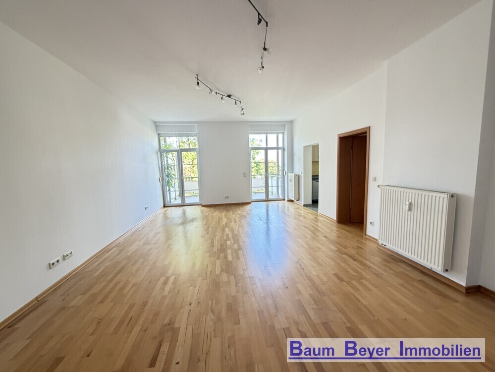 Wohn-/ Esszimmer