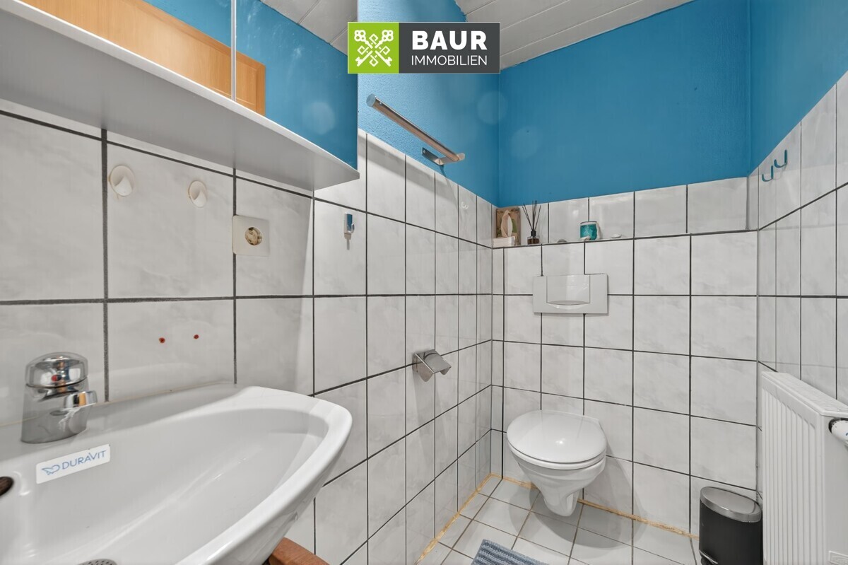 Bad DG  Wohnung links