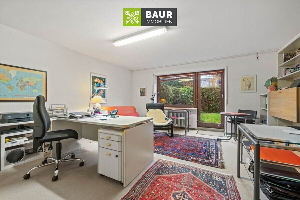Arbeitszimmer
