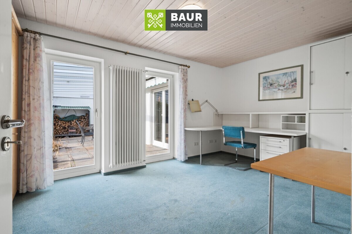 Büro EG