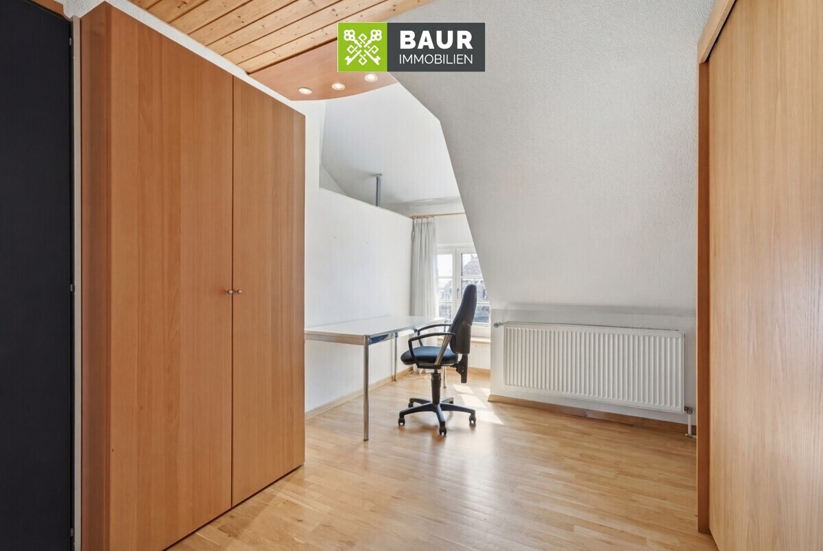 DG WO2 Rechts Büro