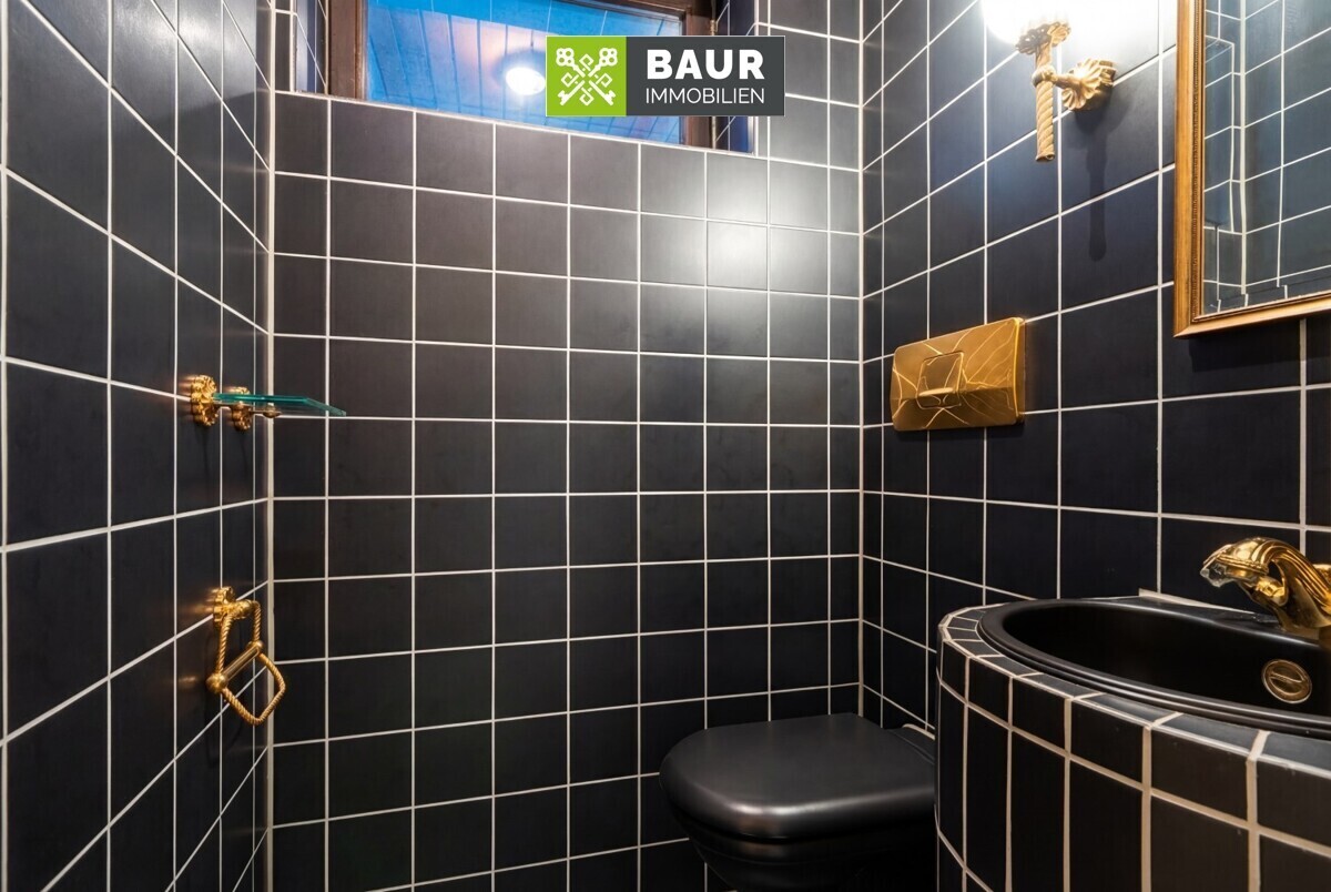 UG WC