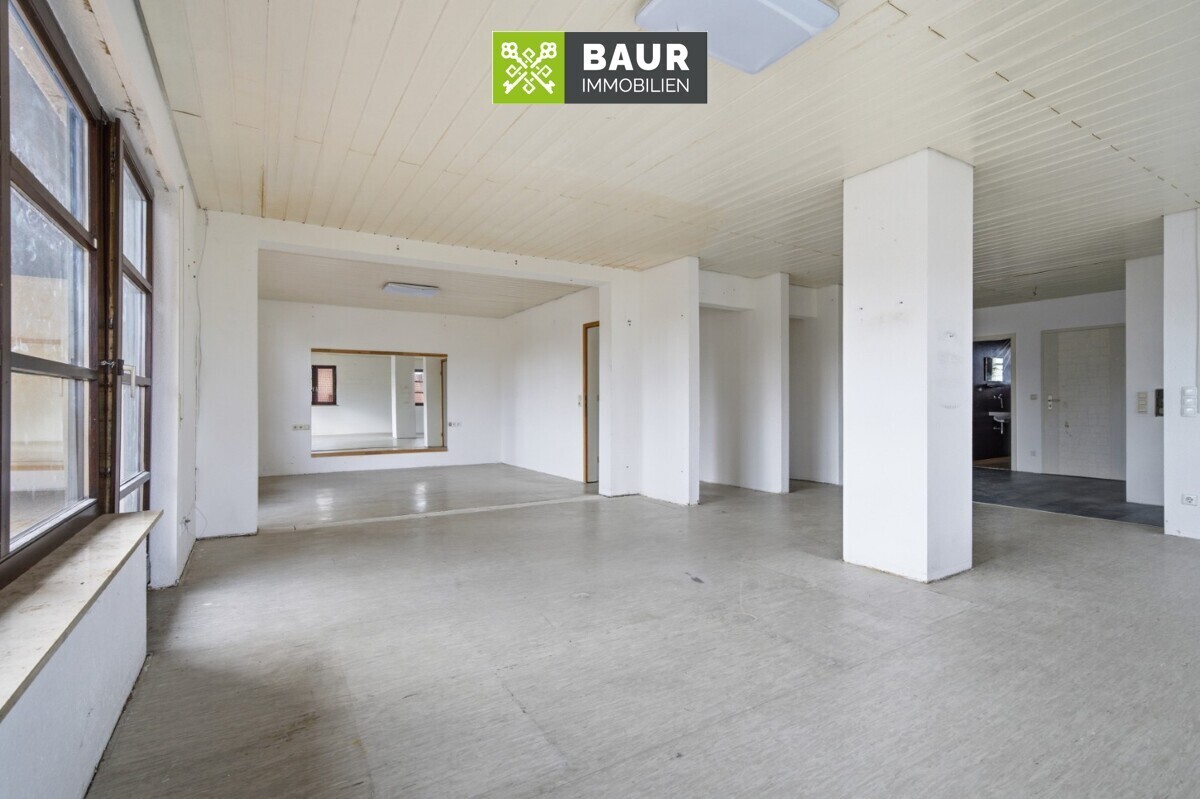 OG Raum