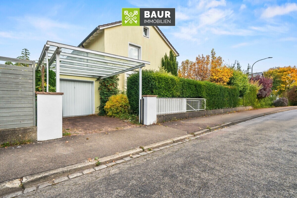 Garage & Carport