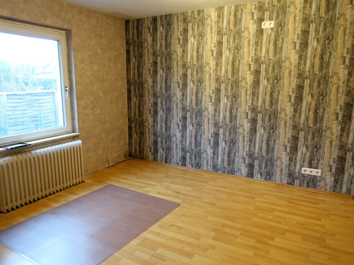 Büro EG