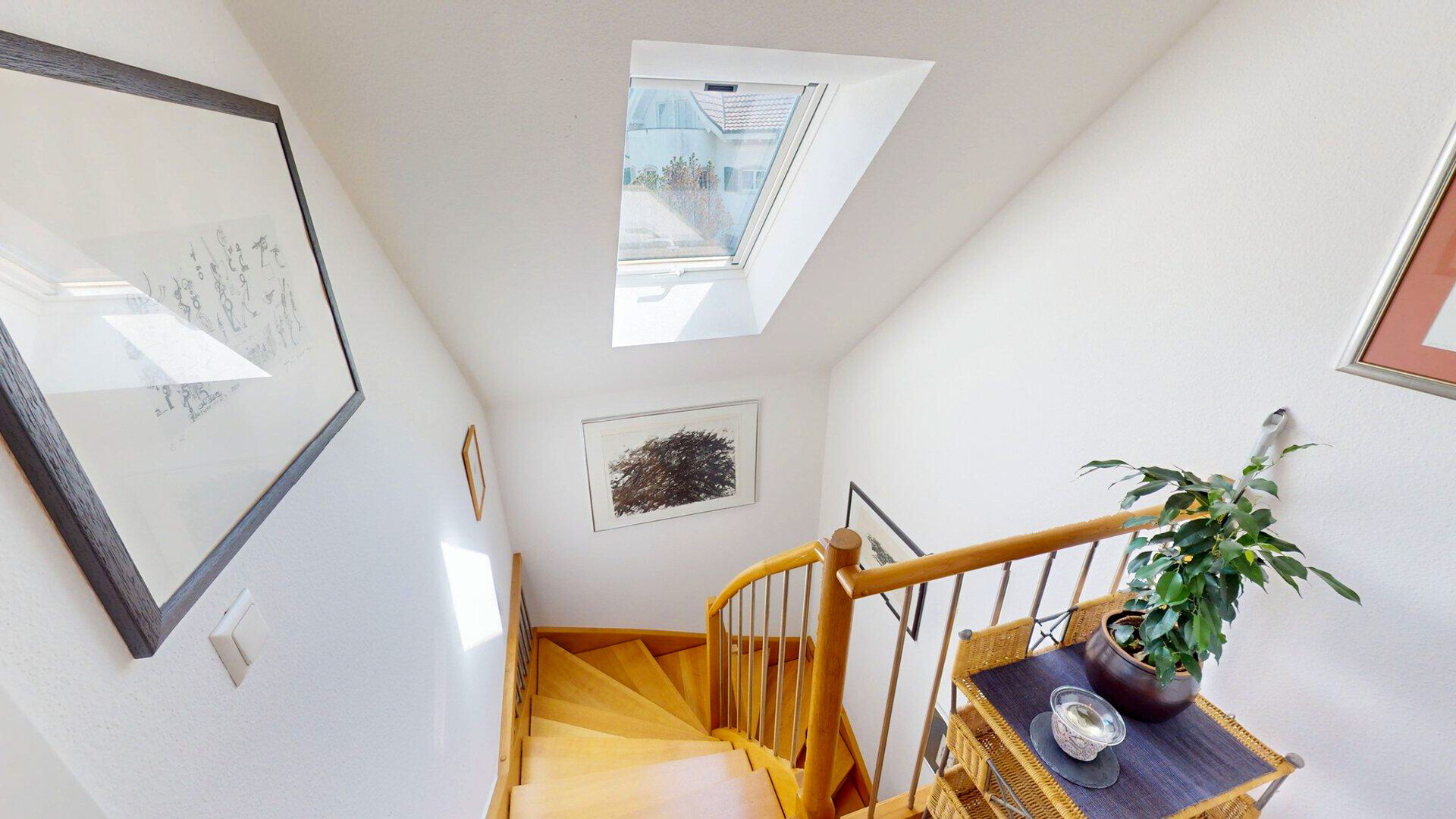 Treppe zum Vorplatz