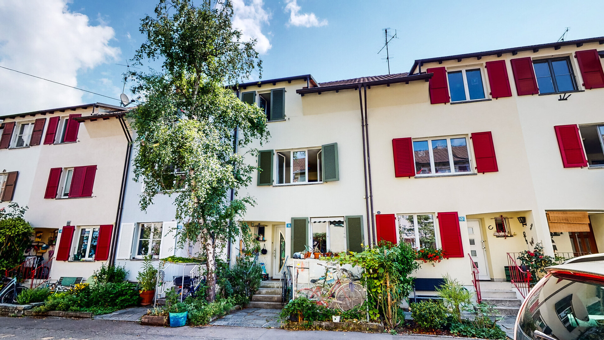 https://api.casaone.ch/bernardi-immobilien/orig/_slash_uploads_slash_2023_slash_07_slash_456f493e-180f-11ee-926d-0a4bde28e6f6