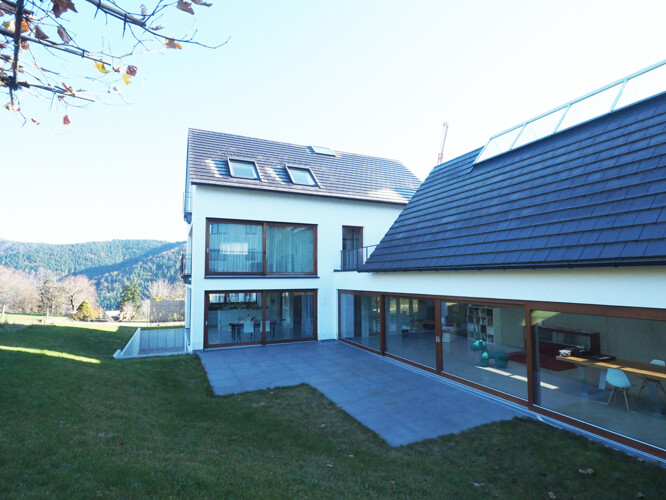 Traumhafte Aussichten in Designer-Villa