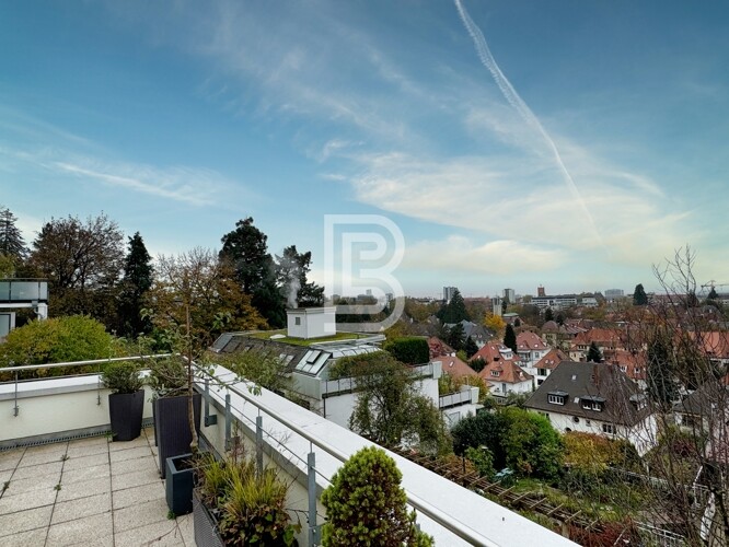 Luxuriöse Wohnung mit großzügiger Terrasse