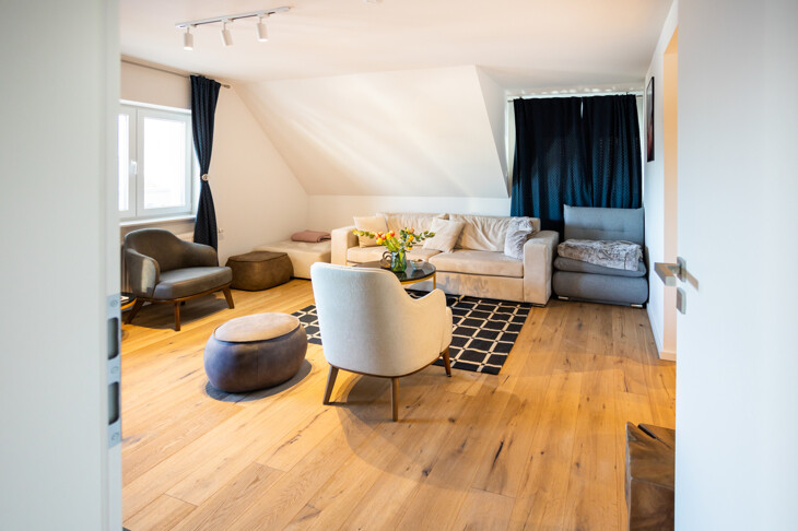 Exklusive (Ferien)-Wohnung - Weit­blick