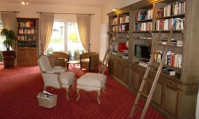 Bibliothek