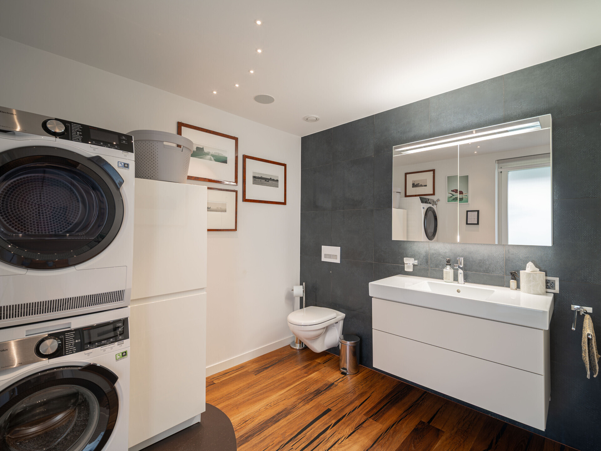 Gäste WC mit WM/TU Appartment