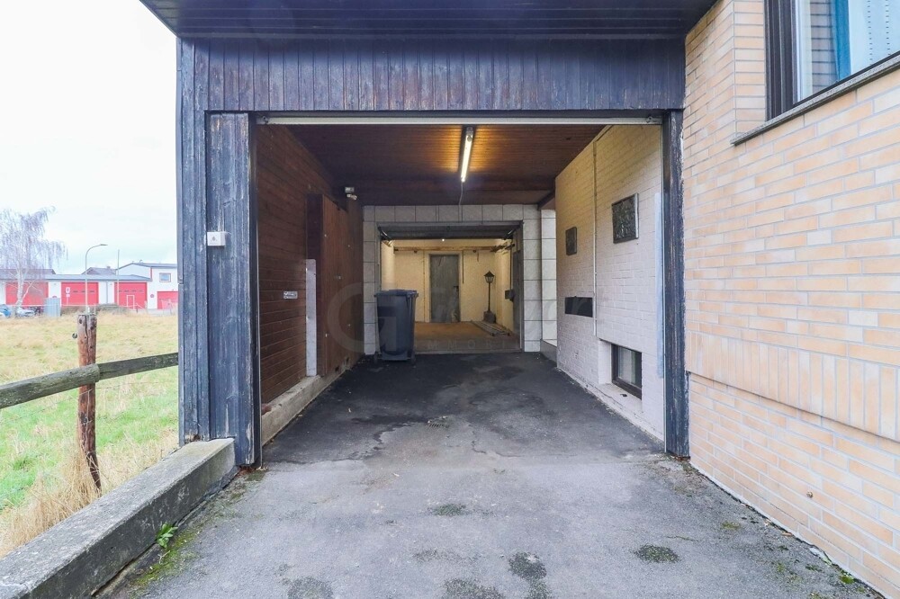Blick zur Garage