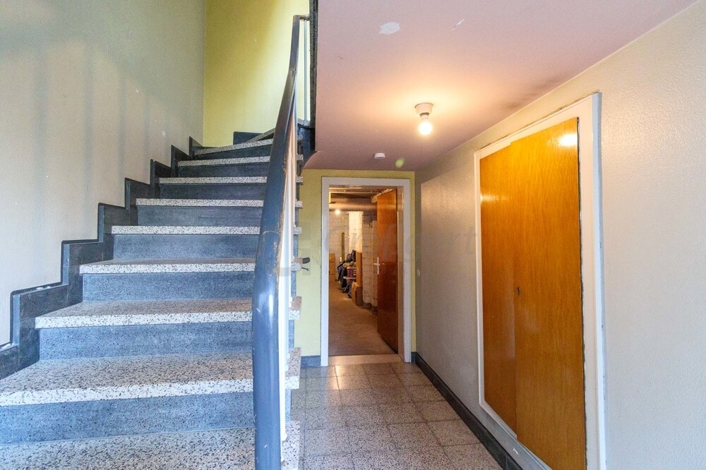 Treppenabgang EG - Kellerzugang