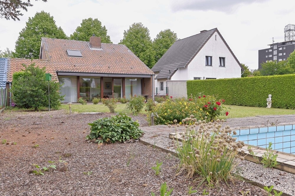 Blick aus Garten
