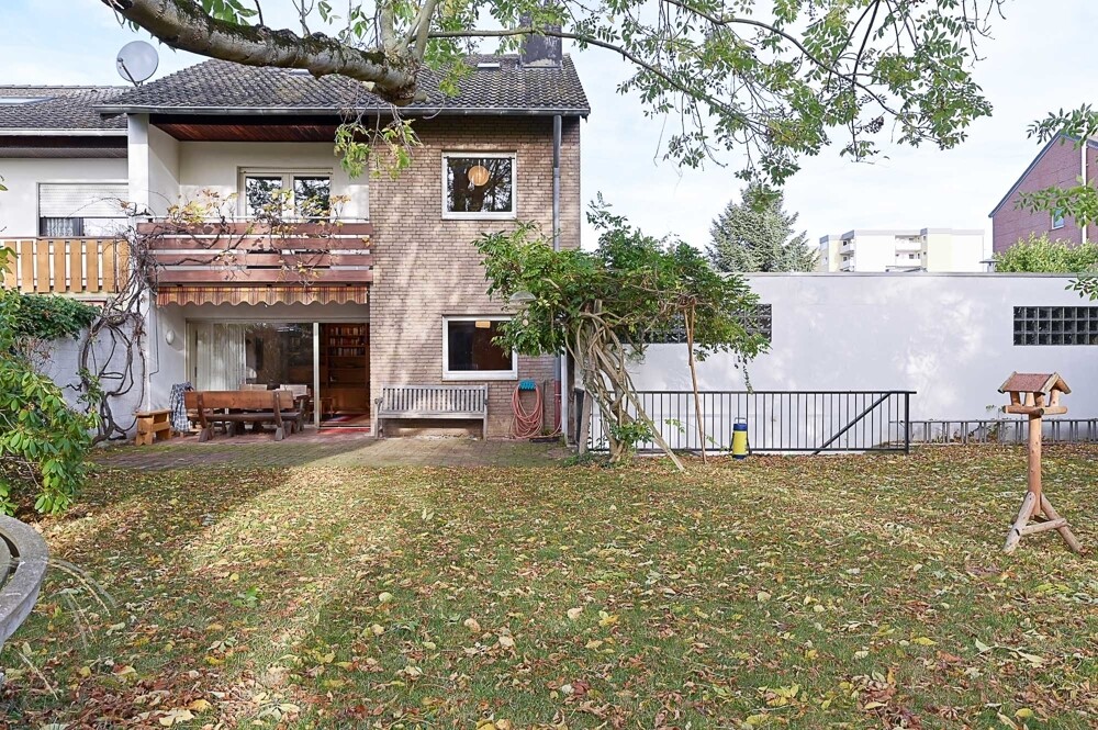 rückwertige Ansicht