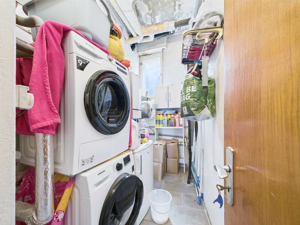 Waschküche / Heizung EG