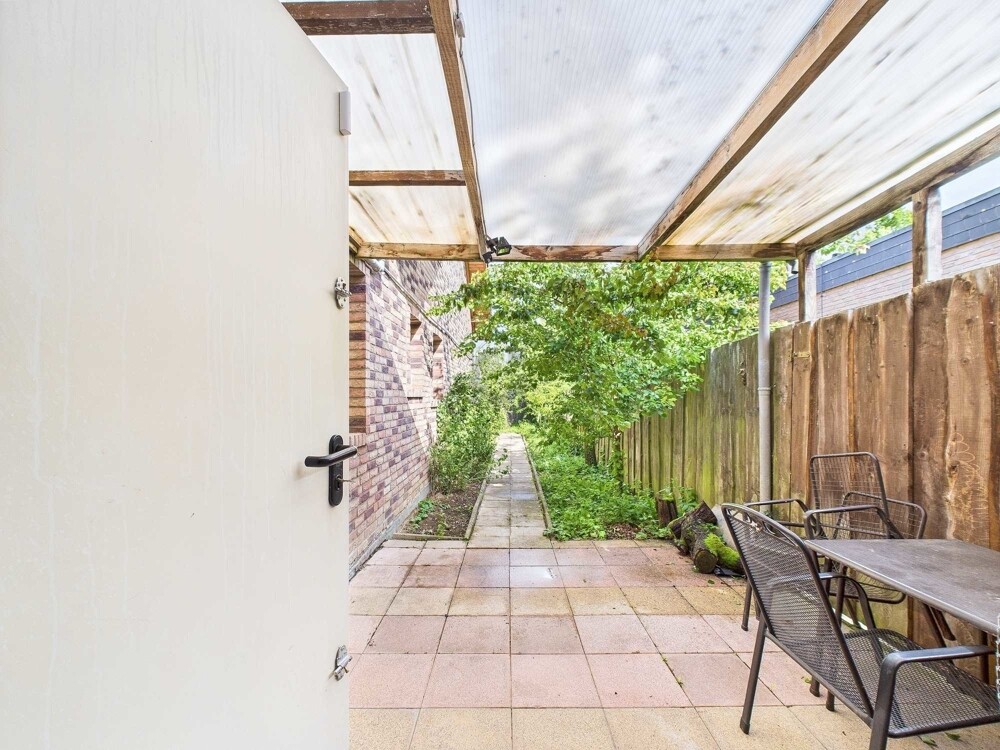 Ausgang Waschküche in Garten