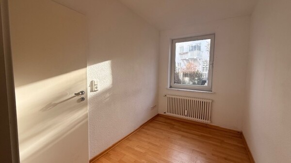  Schlafzimmer leer