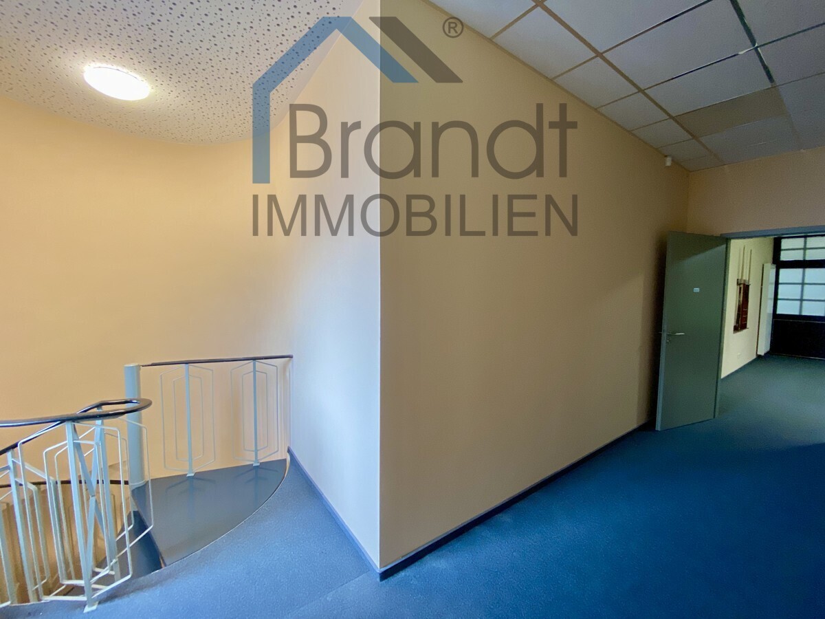 Zugang tun das Obergeschoss