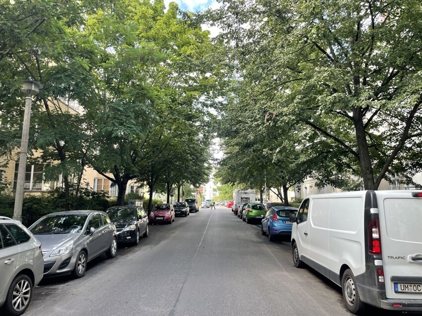 Straßenansicht