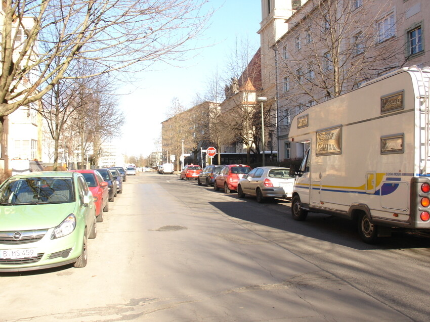 Straßenansicht