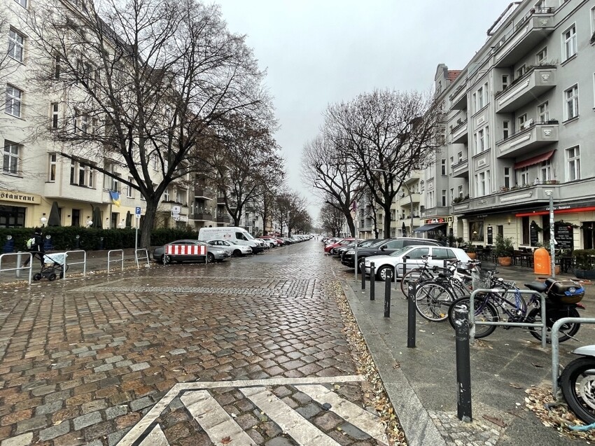 Straßenansicht