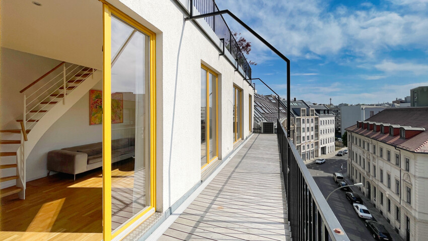 West-Balkon (Wohnzimmer)
