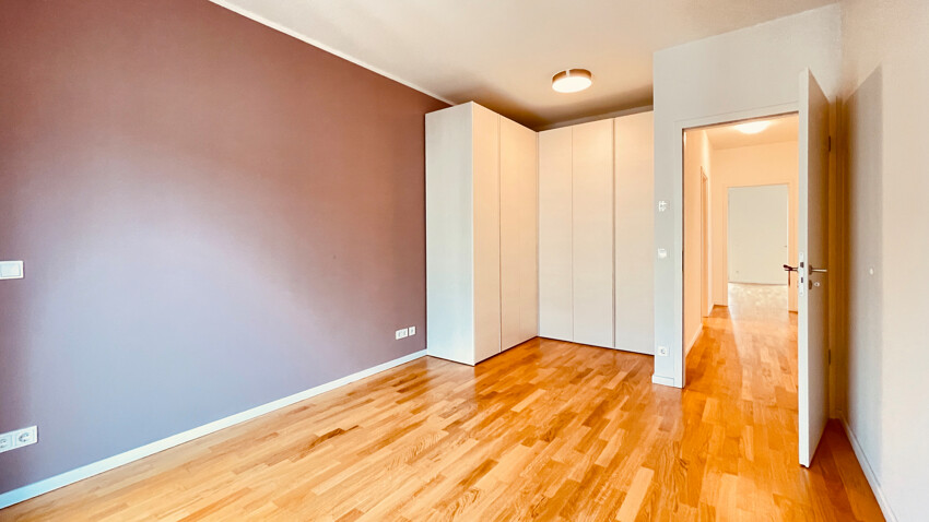 Schlafzimmer rechts 2 Wall 25 WE6.