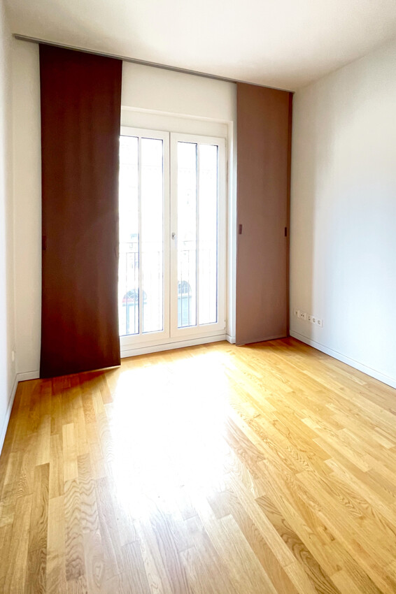 Schlafzimmer links 3 Wall 25 WE6
