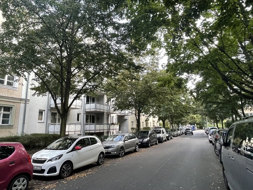 Straßenansicht