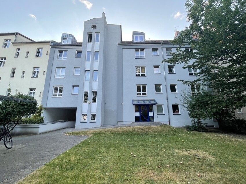 Rückansicht Gebäude