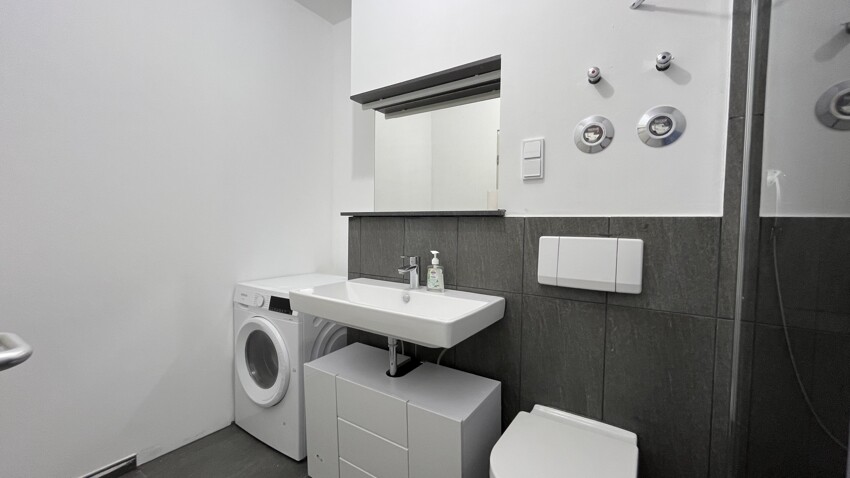 neues Duschbad