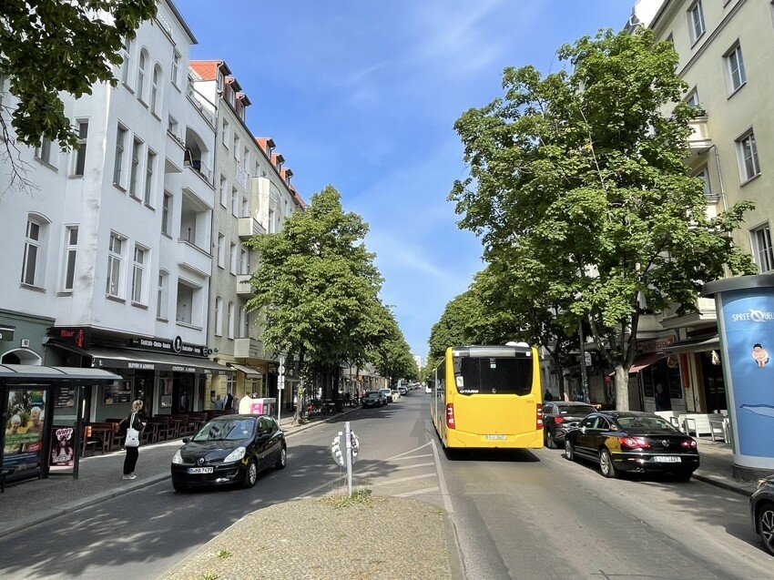 Straßenansicht