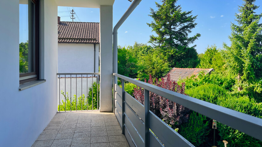 OG, Balkon